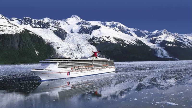 El crucero Carnival Spirit choca con un iceberg